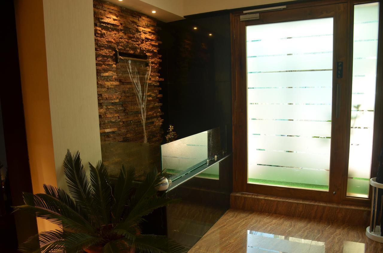 Hotel Aura Shillong Esterno foto