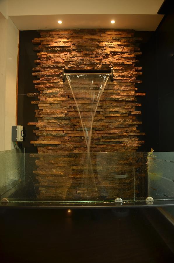 Hotel Aura Shillong Esterno foto
